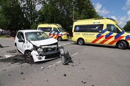 Weer botsing op beruchte kruising Wervershoof: drie gewonden