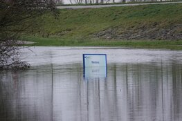 IJsselmeer zet Nesbos onder water