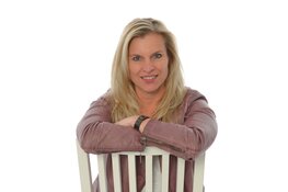 Alsof ze op eieren loopt.. (daar wordt je pas moe van)