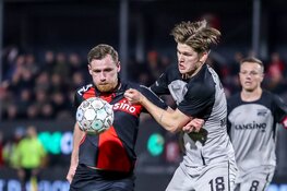 AZ laat ook bij Almere City FC punten liggen
