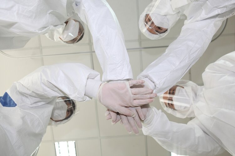 Wil JIJ het verschil maken in de keten van medische hulpmiddelen? Kom werken als productiemedewerker in een cleanroom in Medemblik!
