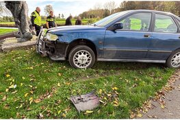 Automobilist overdag onder invloed van alcohol krijgt ongeluk in Onderdijk