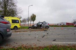 Ongeluk met veel schade op beruchte kruising in Wervershoof
