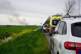Fietser gewond na aanrijding met bestelbus