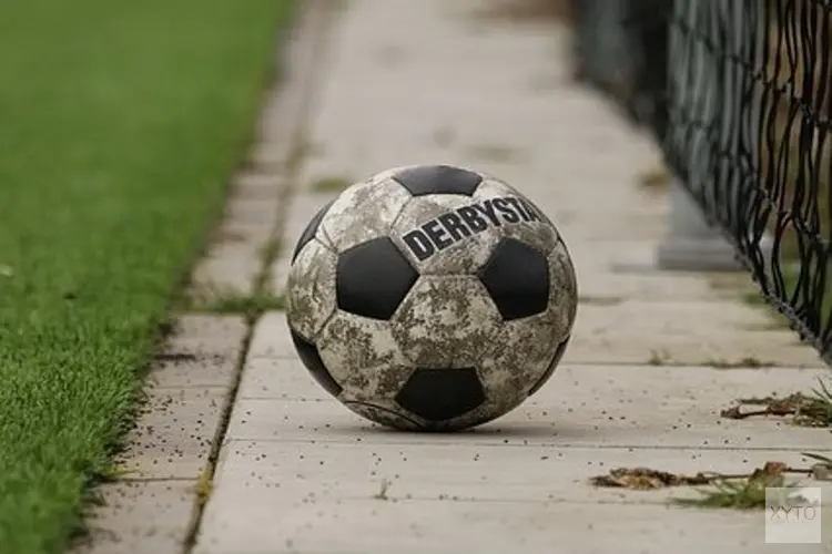 Sporting Andijk geeft doelpunten cadeau aan SDOB