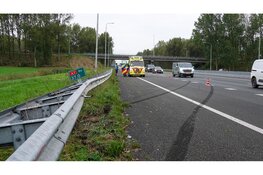 Veel schade na aanrijding op A7 bij Wognum