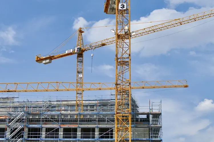 Nieuwe woningen voormalige zuurkoolfabriek Opperdoes