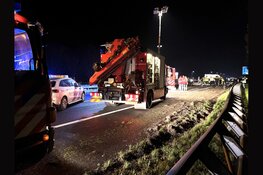 Veel schade bij zwaar ongeval op A7 bij Abbekerk
