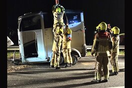 Veel schade bij zwaar ongeval op A7 bij Abbekerk
