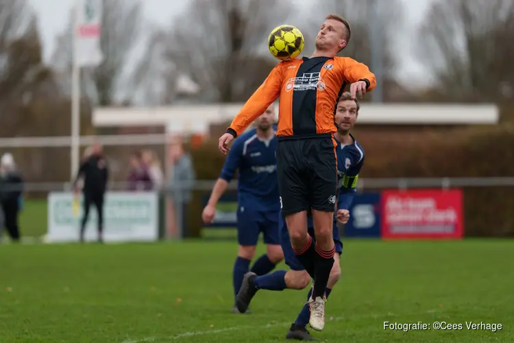 MOC de betere, maar doelman Boon redt punt voor Zwaagdijk