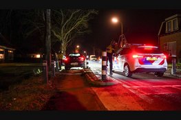 Automobiliste ramt meerdere paaltjes bij wegversmalling in Benningbroek