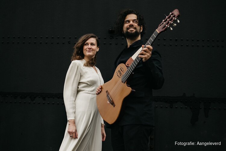 Fado in de straatjes van Twisk dankzij Iris Feijen en Tiago Lageira