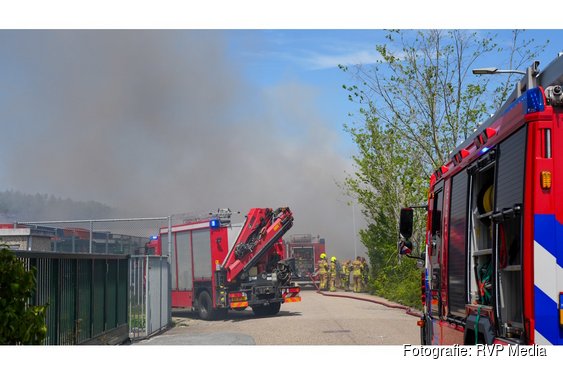 Museumstoomtram vat vlam op station Wognum-Nibbixwoud