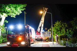 Grote brand uitgebroken in woning Andijk