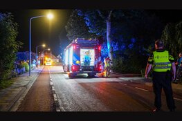 Grote brand uitgebroken in woning Andijk