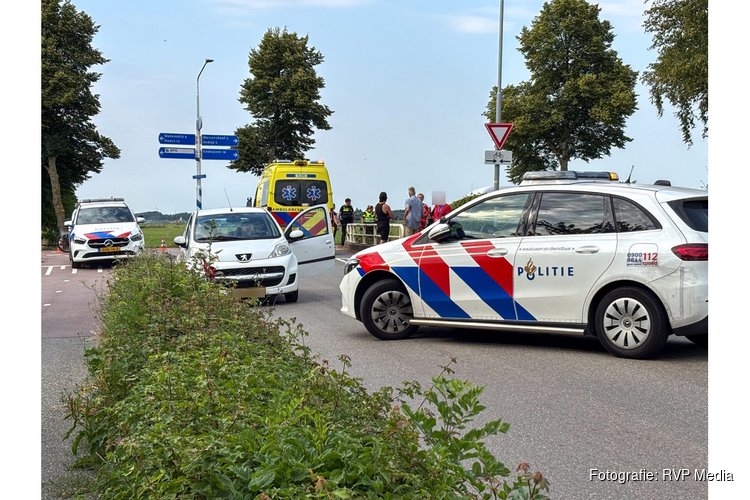 Aanrijding tussen fatbike en auto op de Tolweg in Zwaagdijk-Oost
