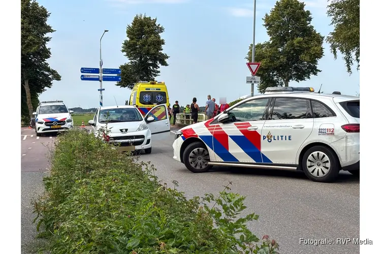 Aanrijding tussen fatbike en auto op de Tolweg in Zwaagdijk-Oost