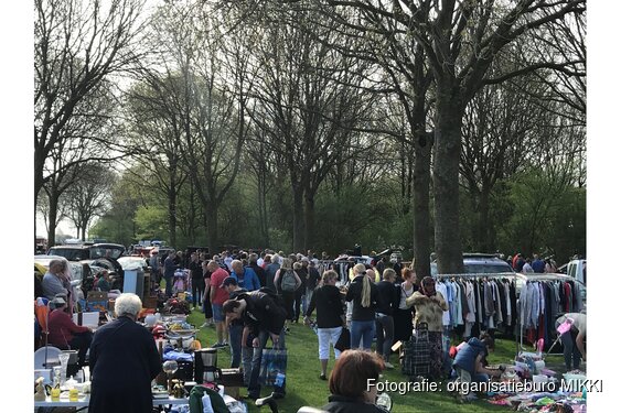 Kofferbakmarkt Wervershoof: gezellig struinen tussen de leukste vondsten