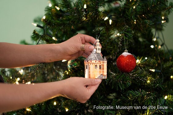 Hang Hoorn in je boom! Hoornse ballen in MuseumShop