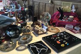 Antiek en Curiosamarkt op 5 en 6 oktober in Bonifaciuskerk