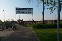 Geweldige competitiestart Spartanen zet door