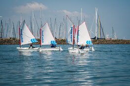 Jeugdzeilen bij Bestevaer gaat door. Lekker in de buitenlucht sporten