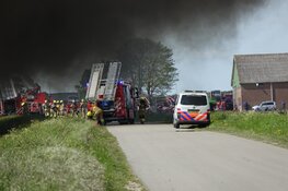 Grote brand in opslagloods Oostwoud