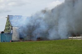 Grote brand in opslagloods Oostwoud