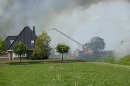 Grote brand in opslagloods Oostwoud