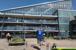 Samen actief vanaf eigen balkon tijdens Nationale Balkon Beweegdag