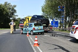 Auto's botsten in Wognum: afrit A7 dicht