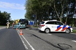 Auto's botsten in Wognum: afrit A7 dicht