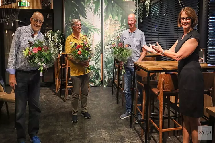 Waarderingsspeld voor bestuursleden Stichting Sport en Cultuur Midwoud-Oostwoud