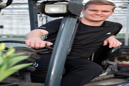 Kandidaat Kamerlid Peter Valstar (VVD) komt naar Westfriesland voor gesprek met tuinders over Coronacrisis en verduurzaming