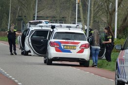 Grote politie-actie bij woning in Wognum, auto in beslag genomen