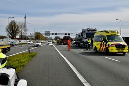 Chaos en veel oponthoud na botsing met tankauto op A7
